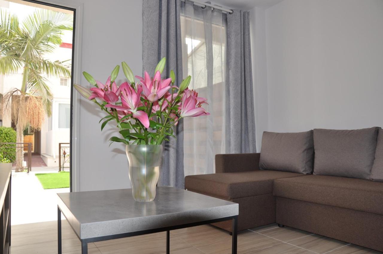 Lux Galatex Apartment ลิมาซอล ภายนอก รูปภาพ