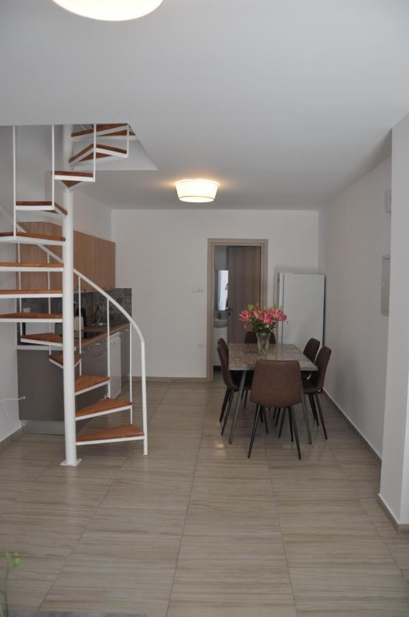Lux Galatex Apartment ลิมาซอล ภายนอก รูปภาพ